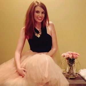 Meet your Posher, Amanda